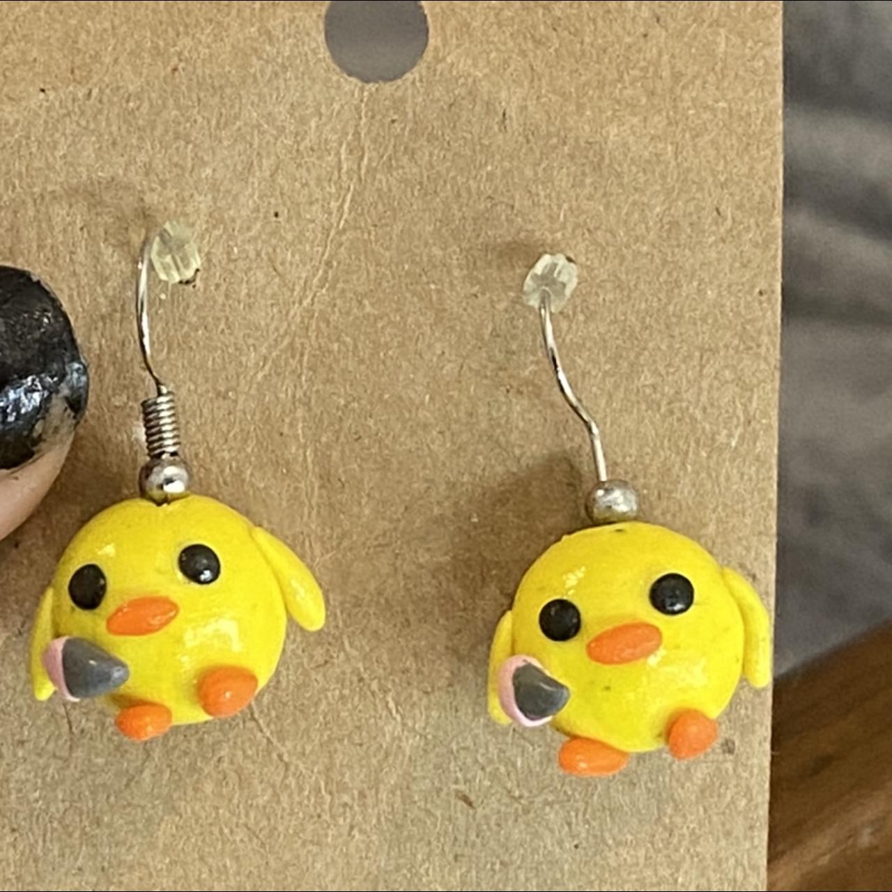 Women's Yellow and Black Jewellery