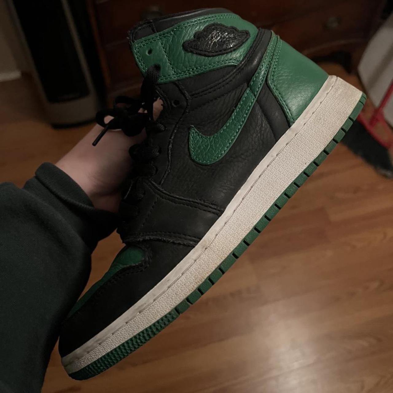 pine green 1 size 6