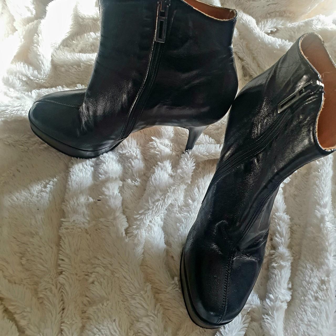 Brand not known Women's Black Boots | Depop