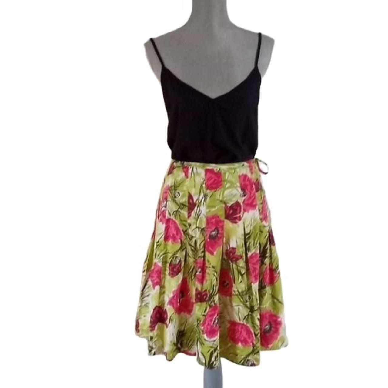 Talbots Petite Skirt A-Line Floral red and pink... - Depop