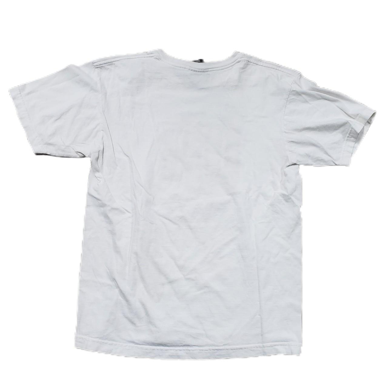 Product Image 3 - Men's Undefeated T-shirt 

Size: Medium

Color: