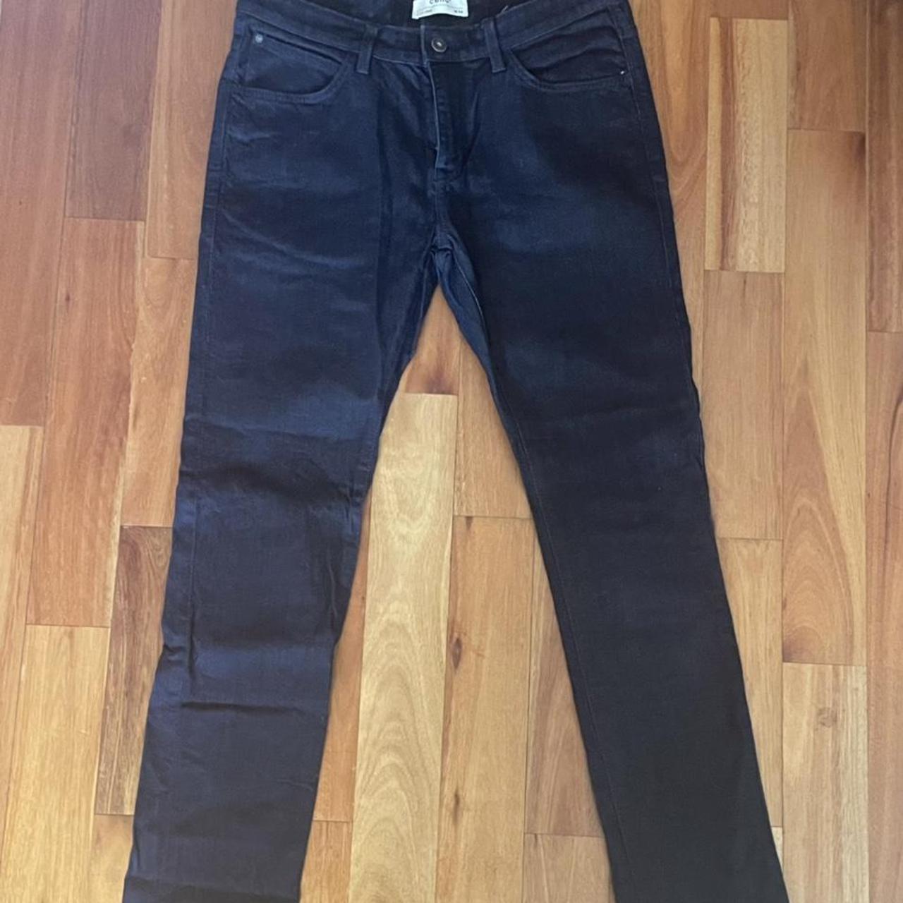 Product Image 1 - Celio Slim Jeans
34x32
Dark blue wash