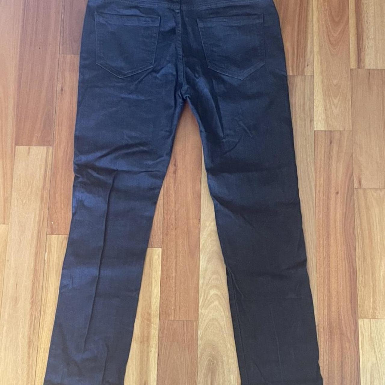 Product Image 2 - Celio Slim Jeans

34x32

Dark blue wash