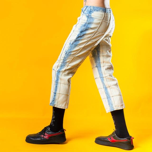 Y2K denim capri pants by Younique. Classic blue jean - Depop