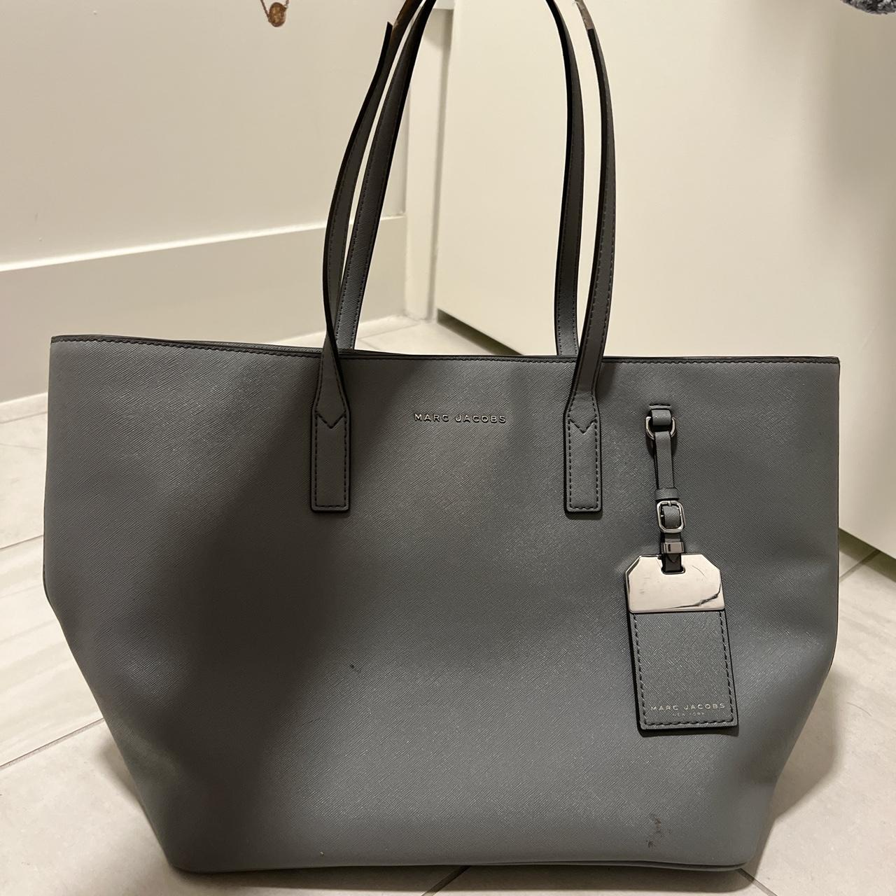 Marc Jacobs Women's Grey and Silver Bag | Depop