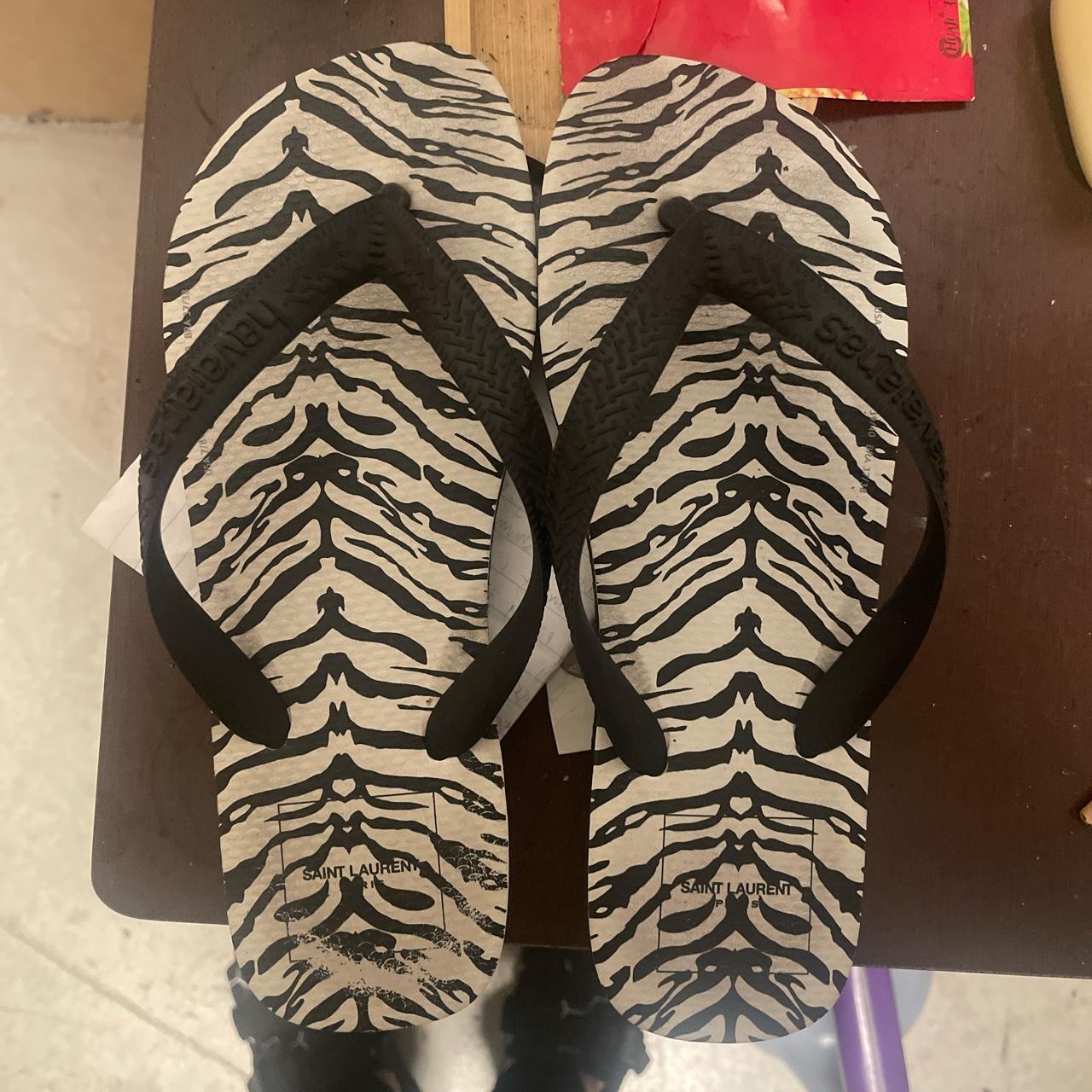 Havaianas discount saint laurent