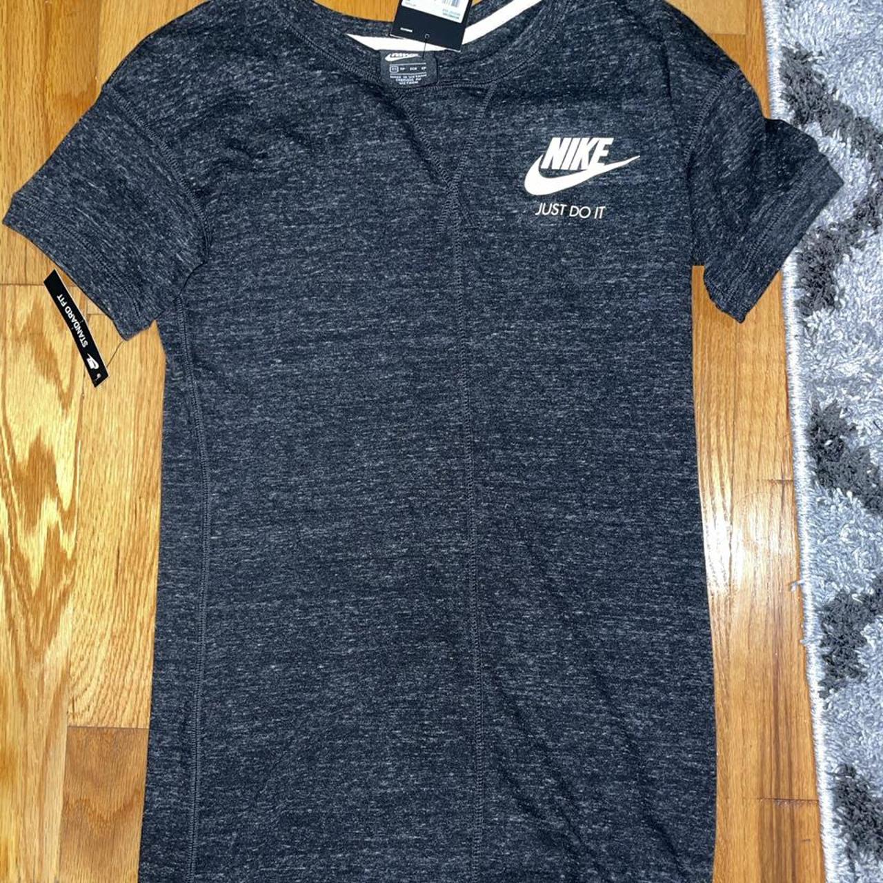 Nike Women's White and Black Dress | Depop