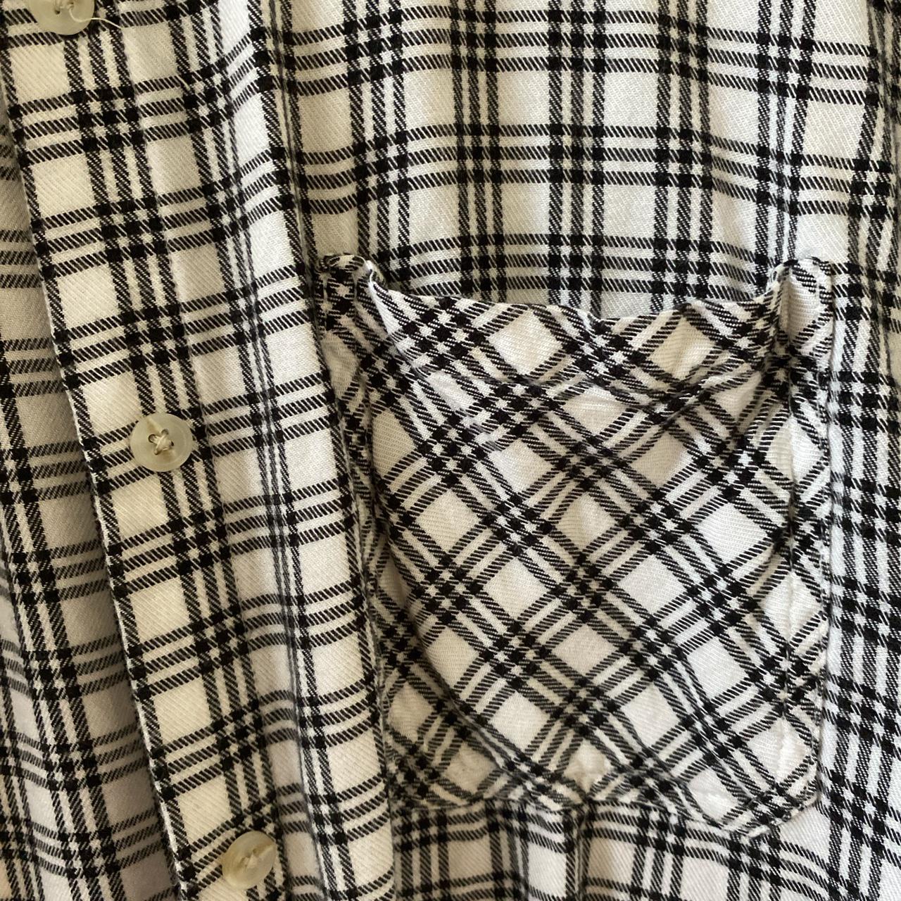 soft cotton black and white flannel plaid from... - Depop