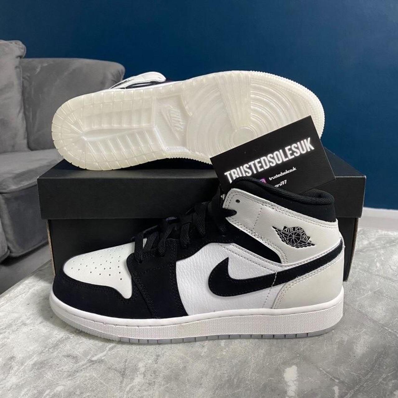 Jordan Women's White and Black Trainers | Depop