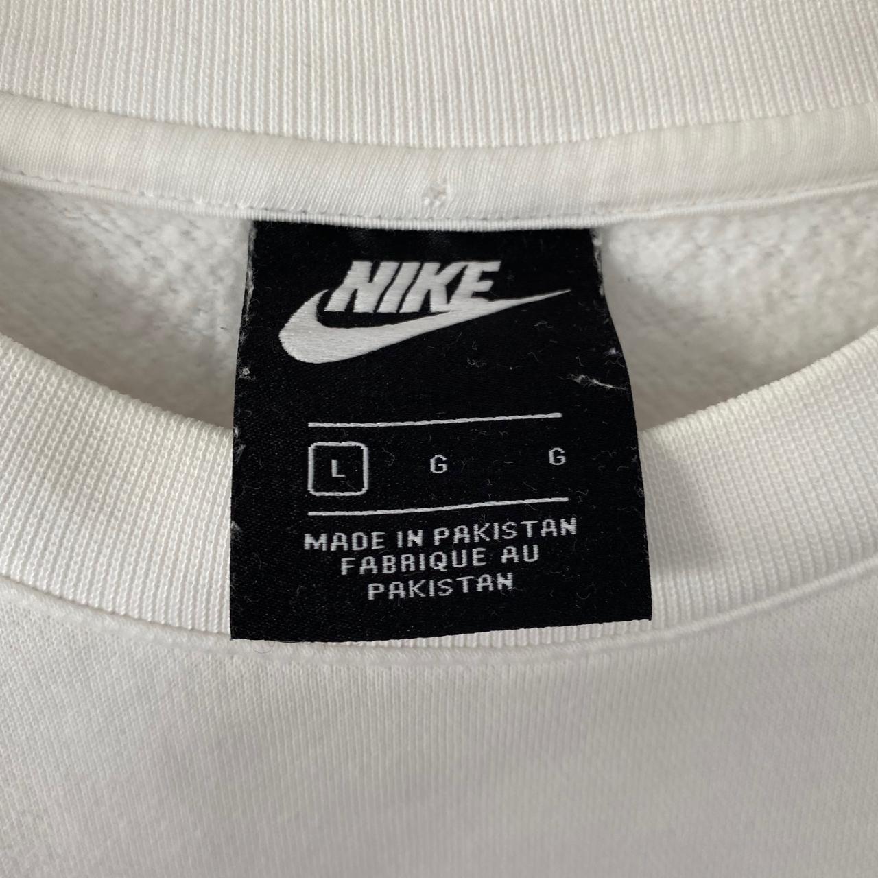 Nike Sweatshirt 'Just Do It' White Sweatshirt 9/10... - Depop