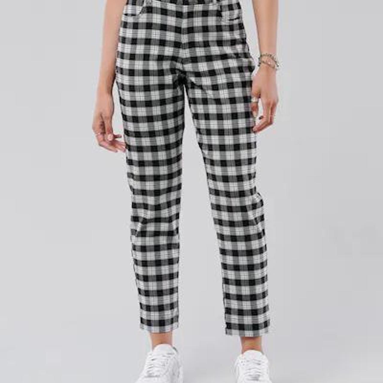 Hollister Ultra high rise mom pants in black