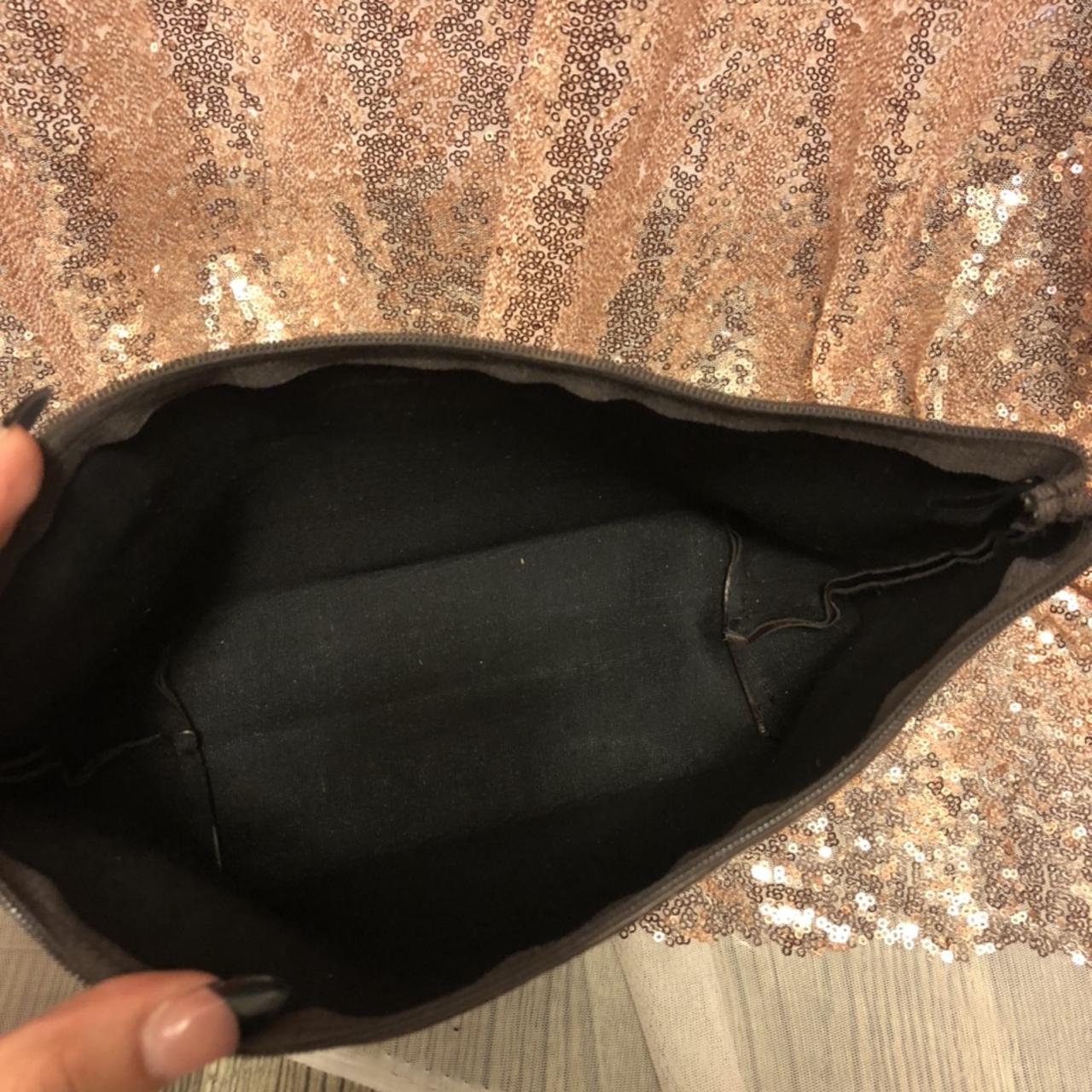 Estée Lauder Women's Brown Accessory (2)
