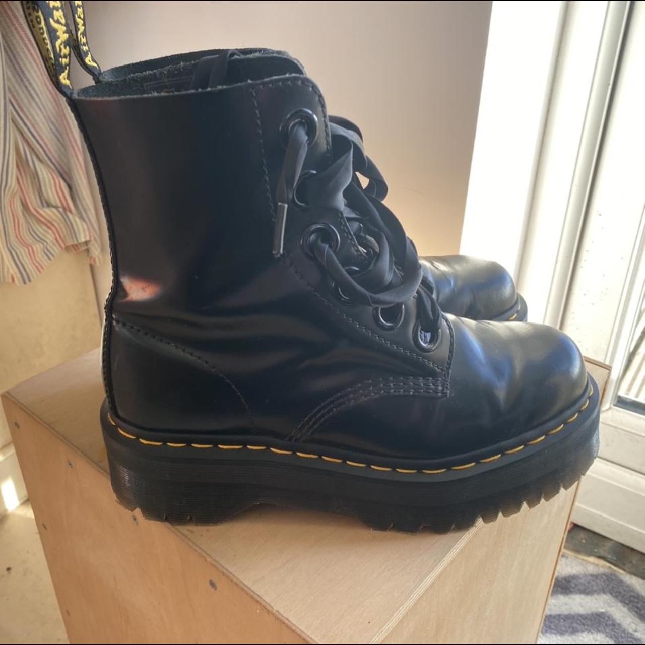 water shoe brands