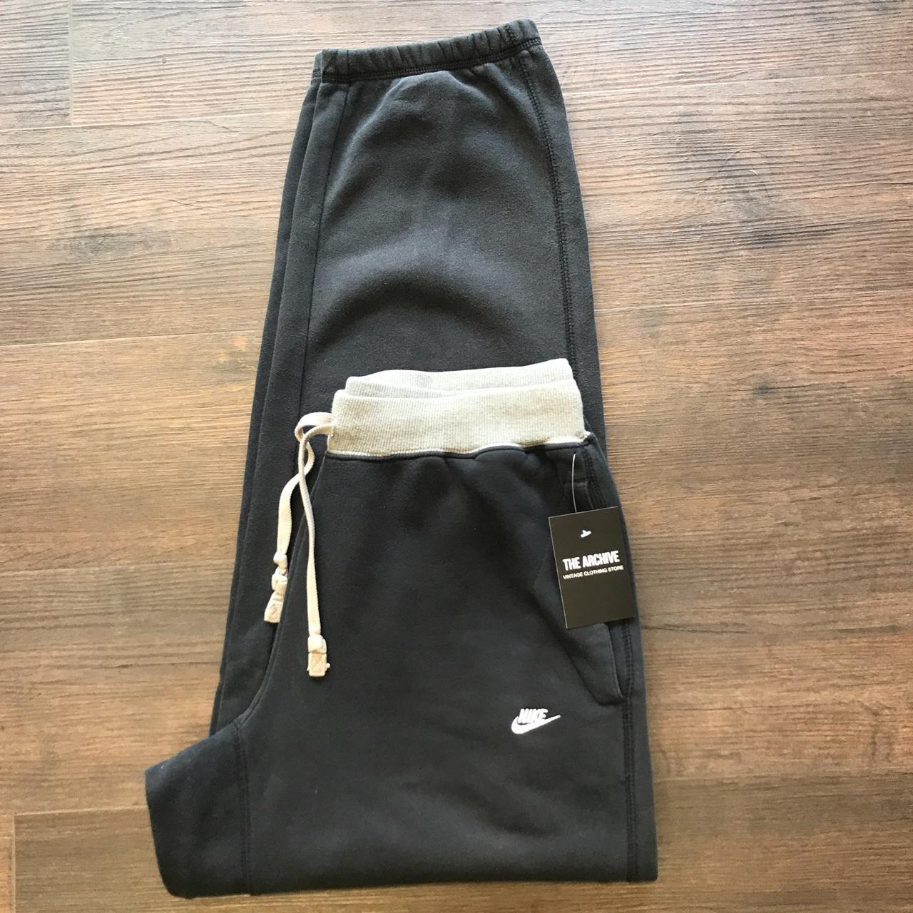 vintage nike tracksuit bottoms