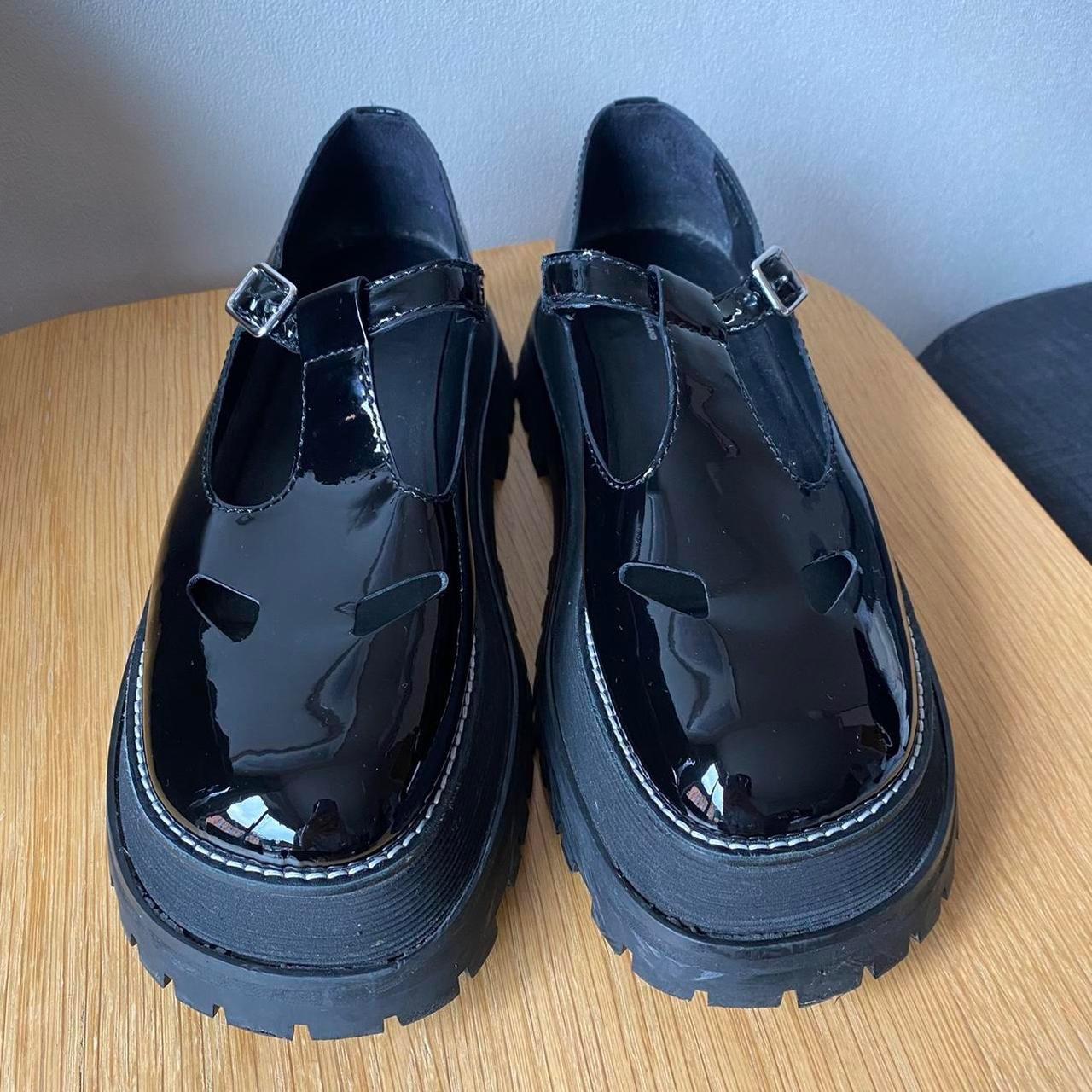 Burberry t bar outlet shoes