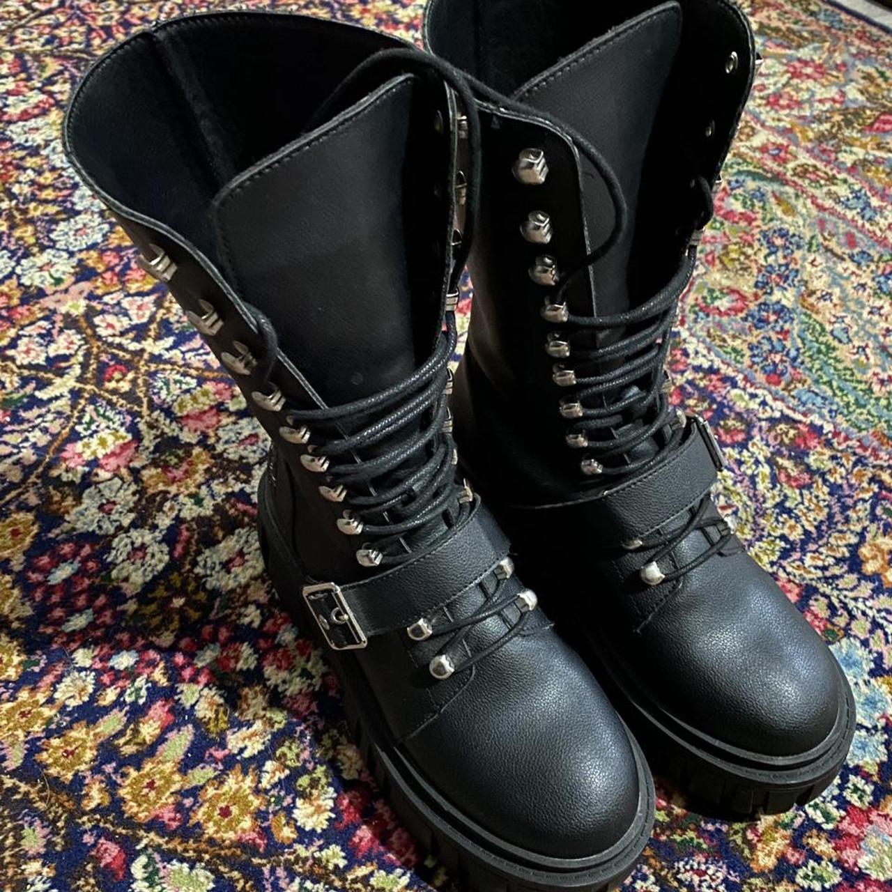 Product Image 2 - 📡 Sonic Boots 📡
Excellent condition-