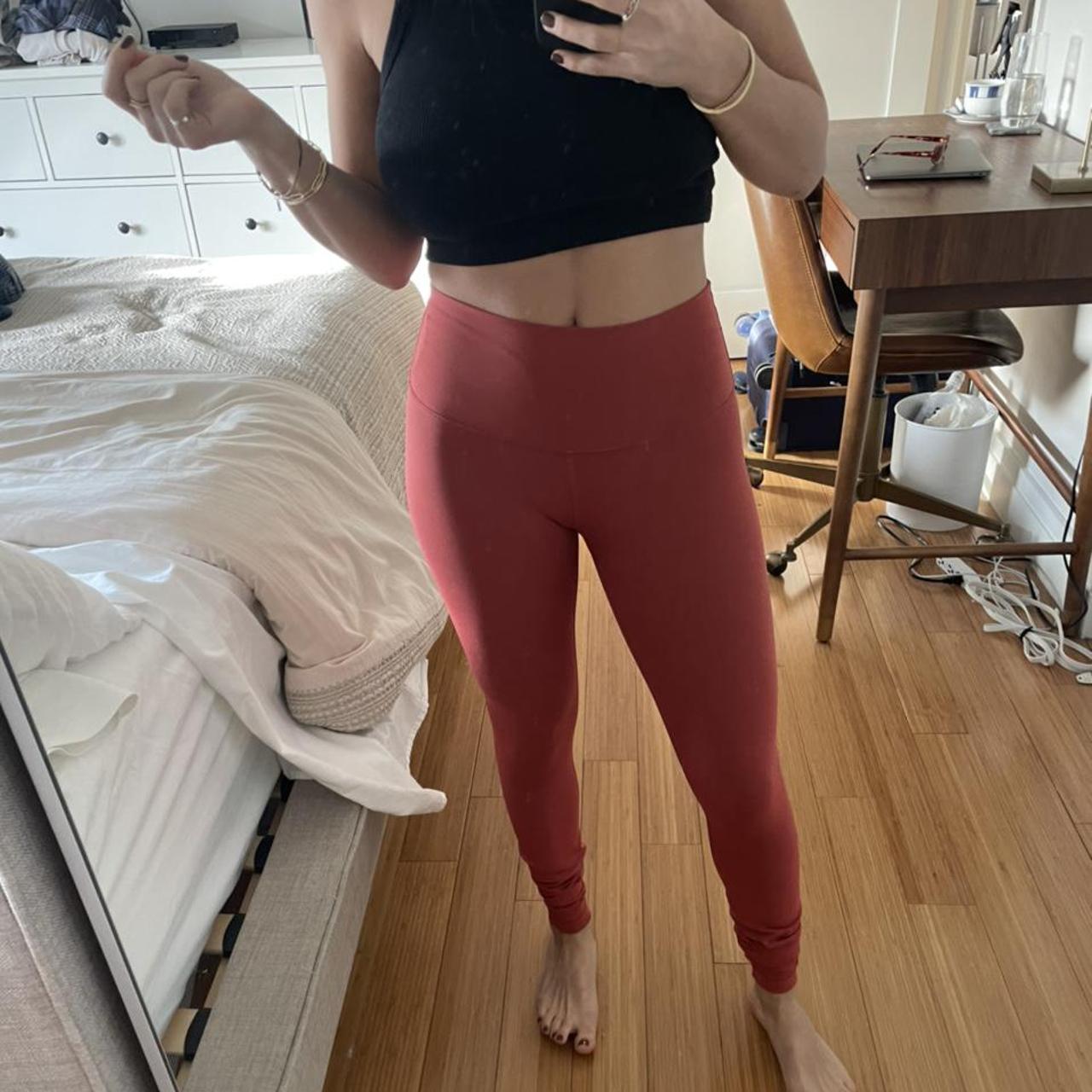 Red Lululemon leggings , Size 2 , Perfect condition