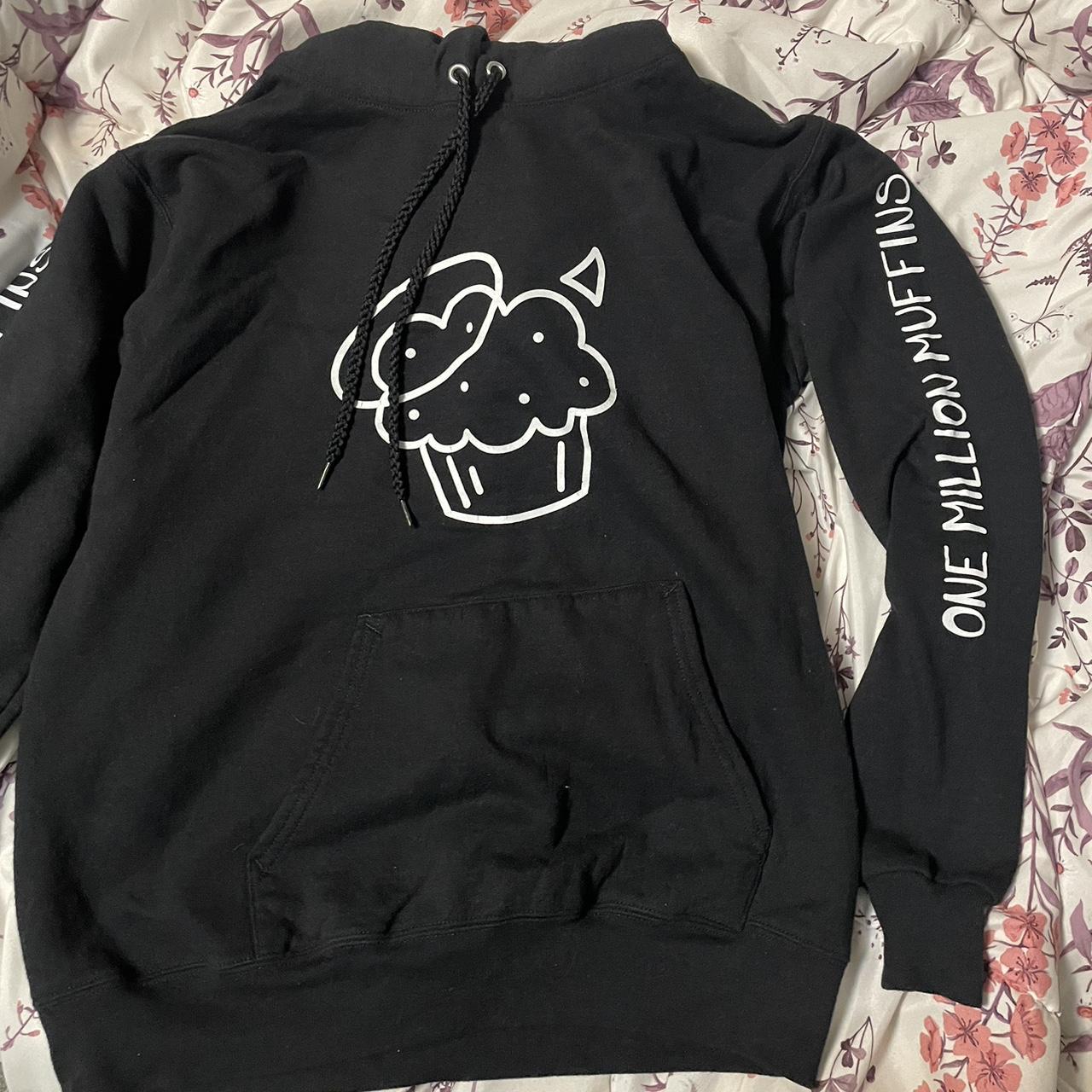 BADBOYHALO 1 MILLION store MUFFINS HOODIE!