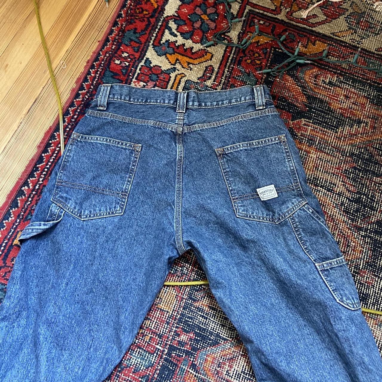 Levi's Women's Trousers | Depop