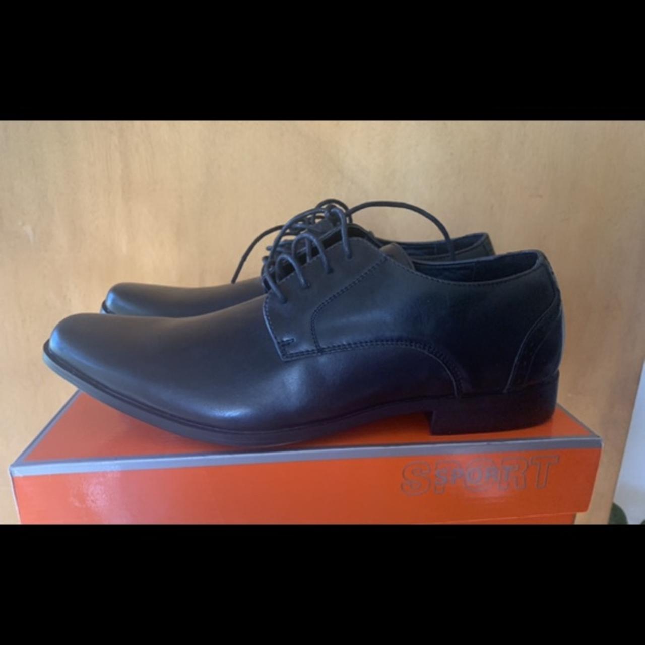 Perry Ellis Men's Black | Depop