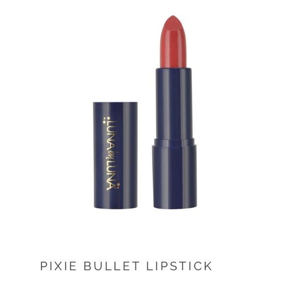 luna by luna lipstick pixie