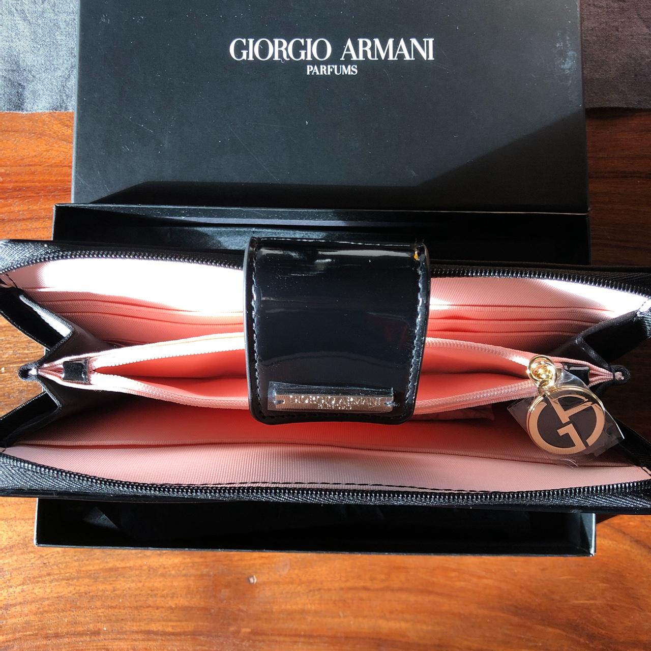 Armani wallet online womens