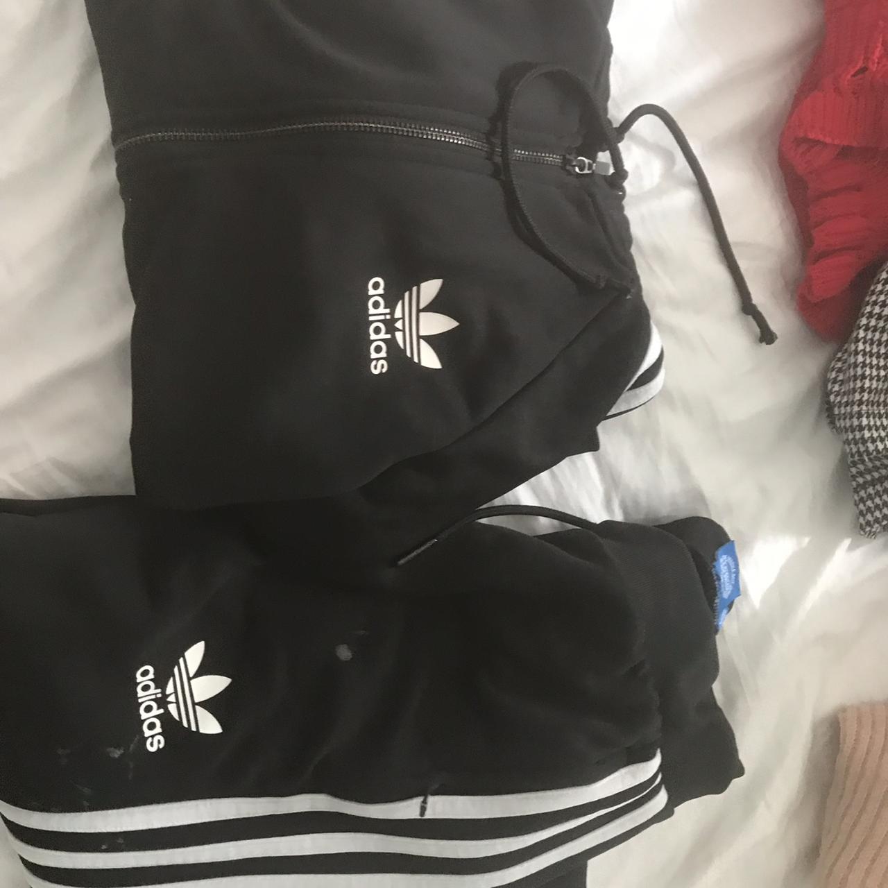 Second hand hot sale adidas tracksuit