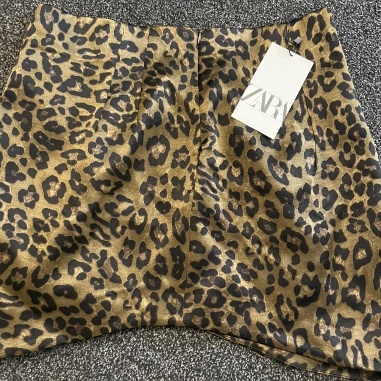 Zara silky animal print mini skirt - super cute and... - Depop