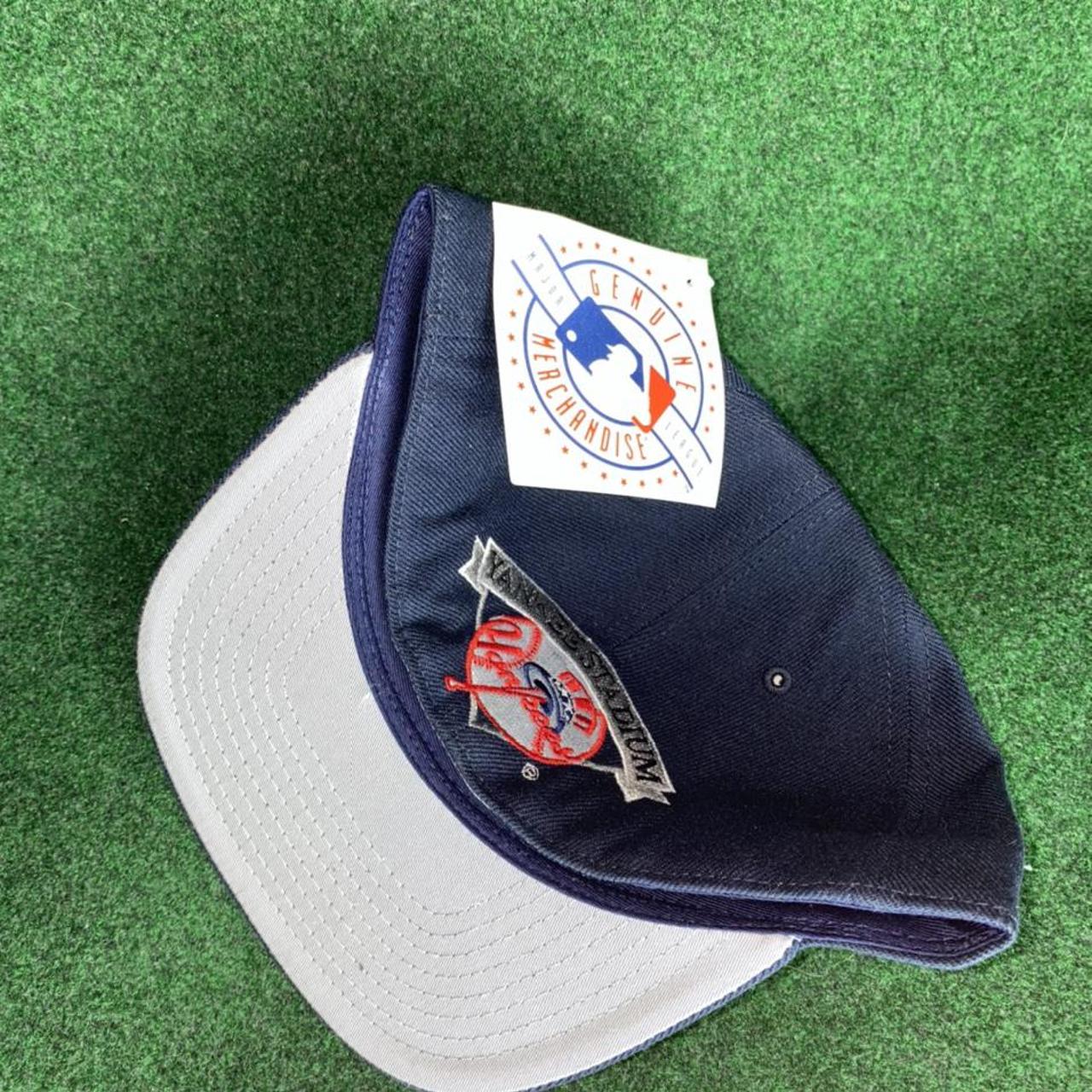 7 1/8 New York Yankees Corduroy Fitted Hat Lids - Depop