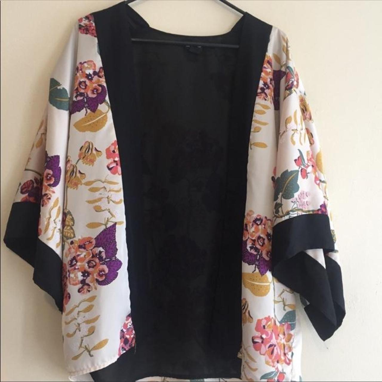 H&M floral kimono jacket, 7 for all mankind leather legging jeans