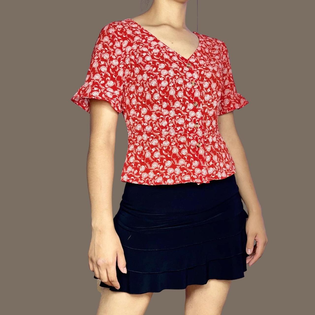 Product Image 1 - Red baby doll floral top.
