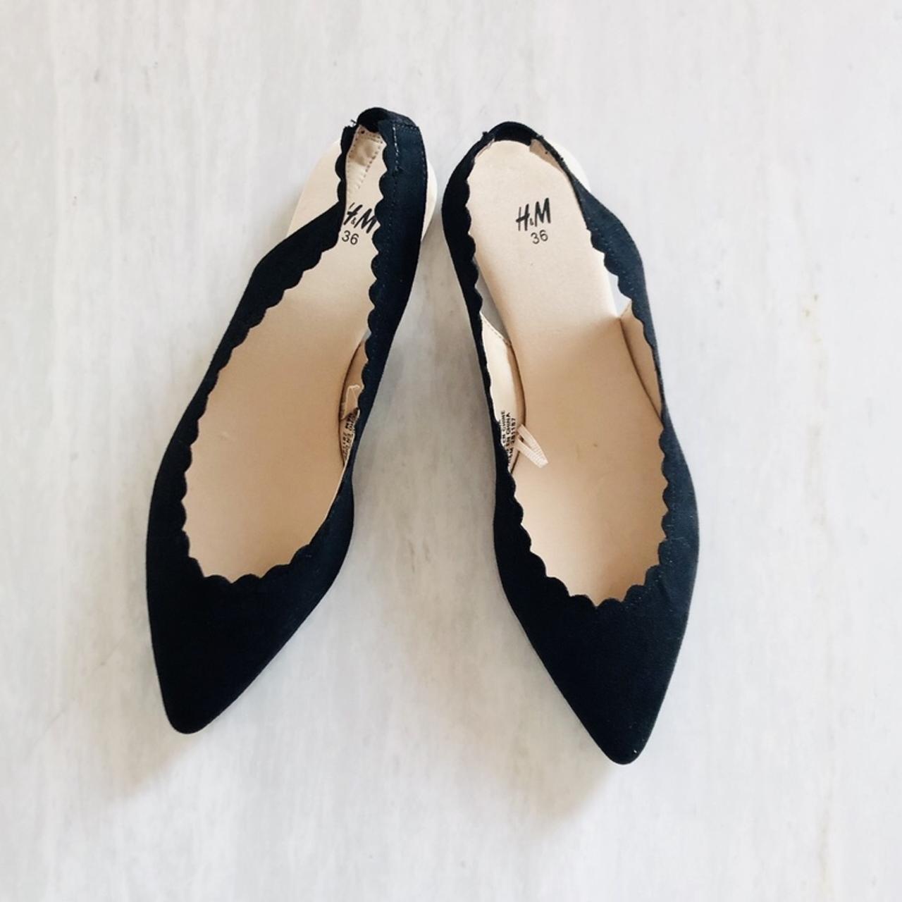 H&m deals scalloped flats