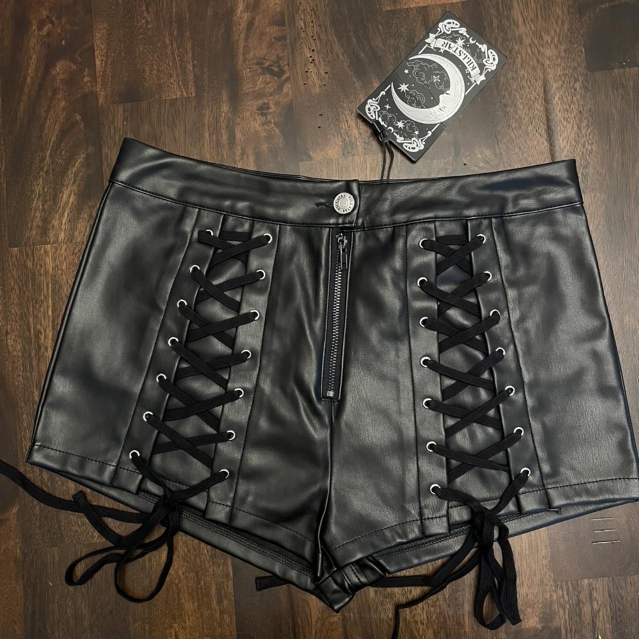 Kill star hot pants size Large. New. Never worn. 55%... - Depop