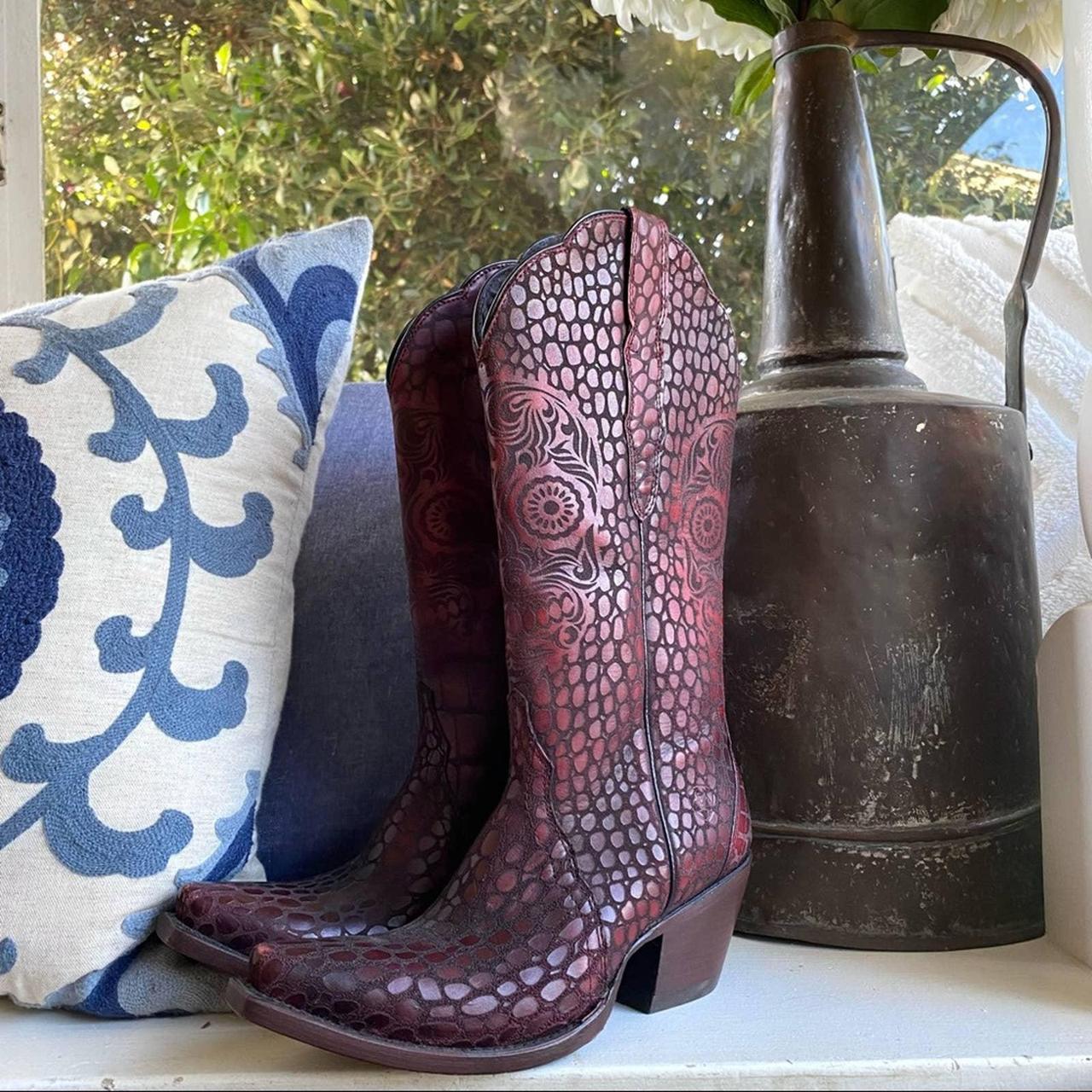 ariat skull boots