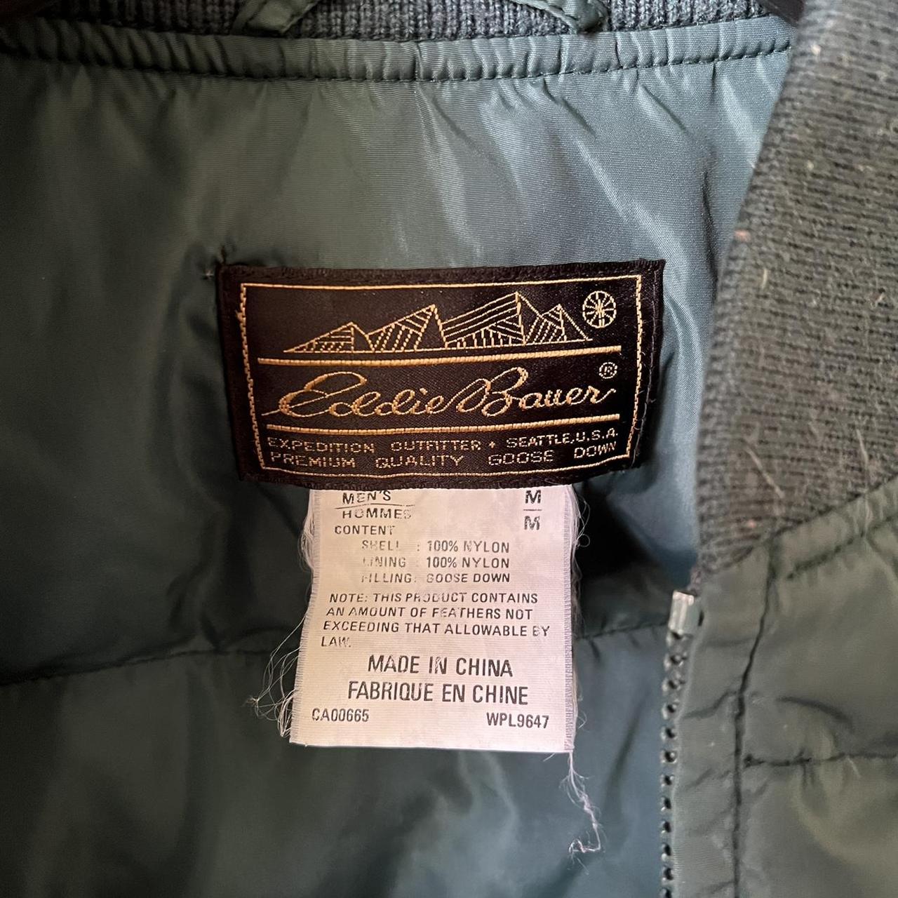 Eddie Bauer Men's Green and Navy Gilet Depop