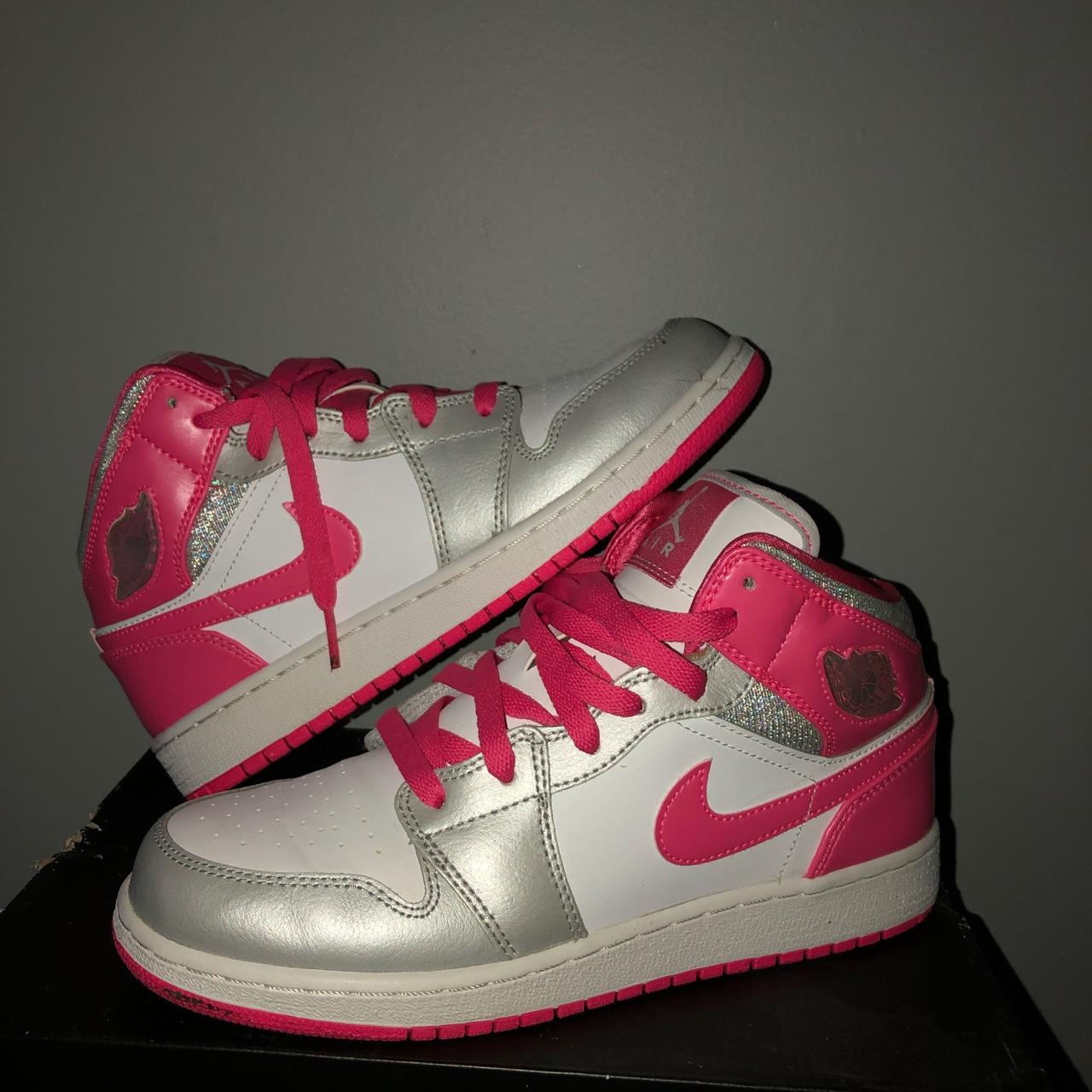 Girls outlet Air Jordan 1 Mid