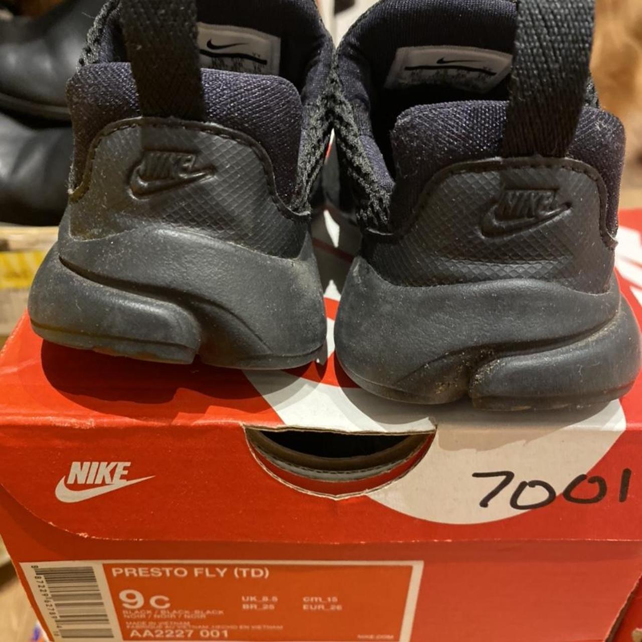 Nike Kids Presto Fly black Worn few times Depop