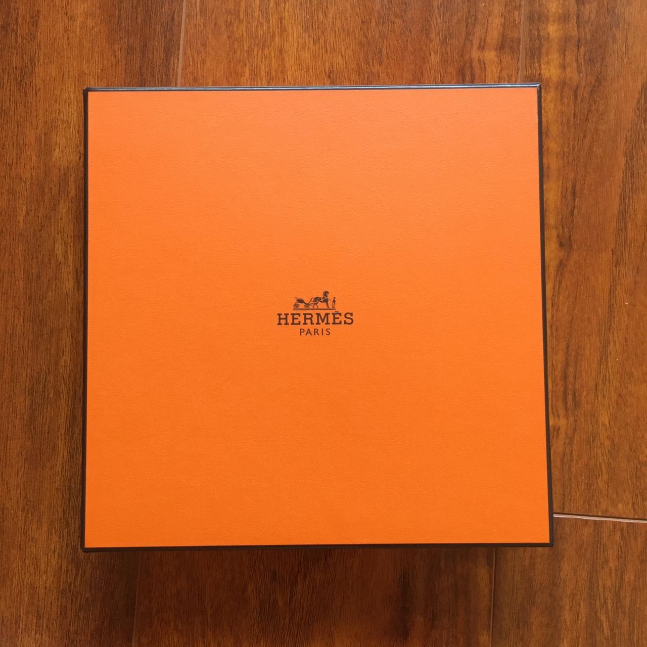 authentic hermes belt box sturdy and real hermes box - Depop