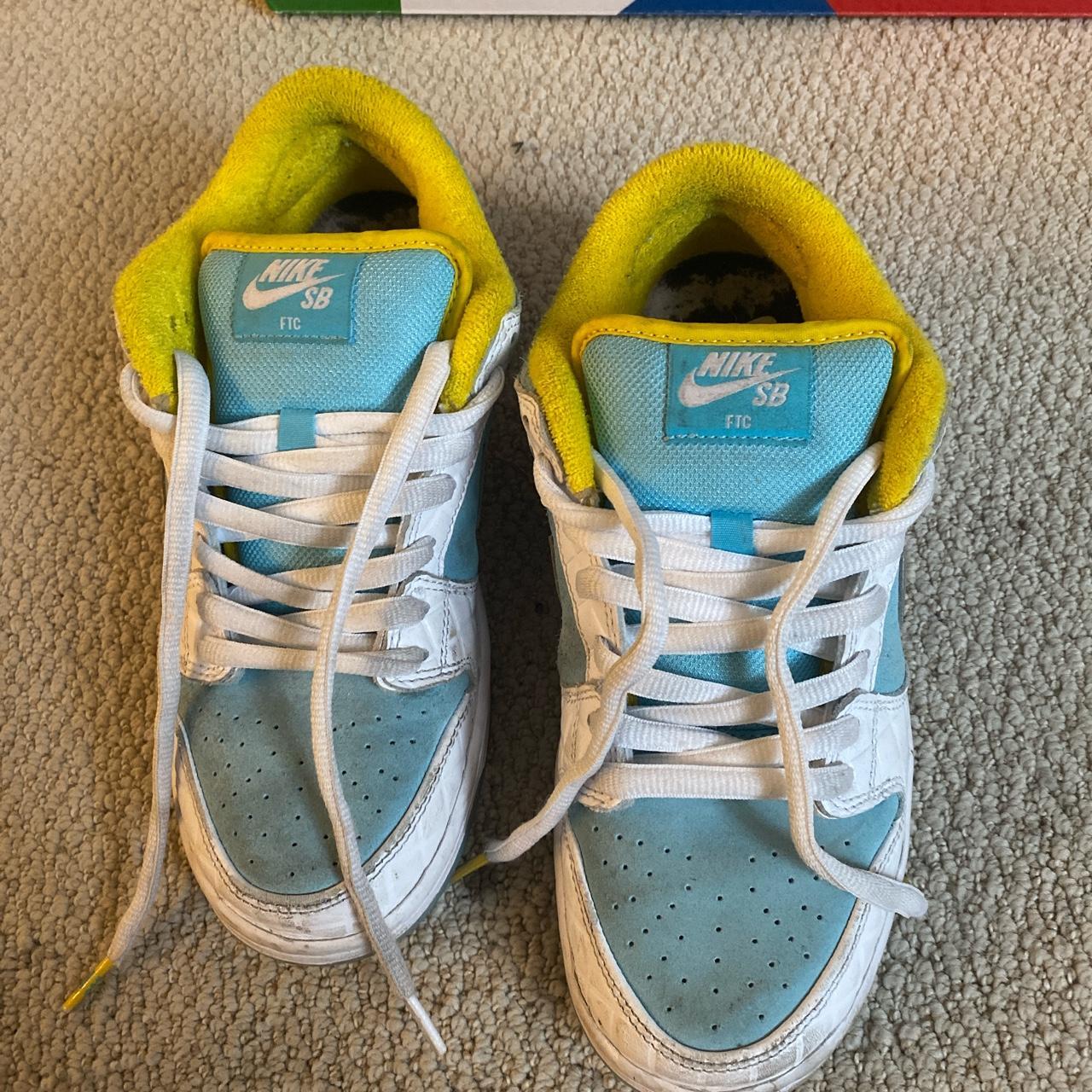 FTC dunks 7.5 Hmu with offers - Depop