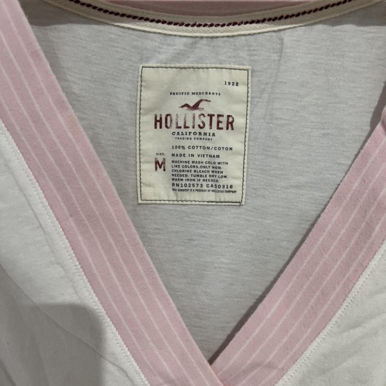 Very rare and beautiful y2k vintage Hollister... - Depop