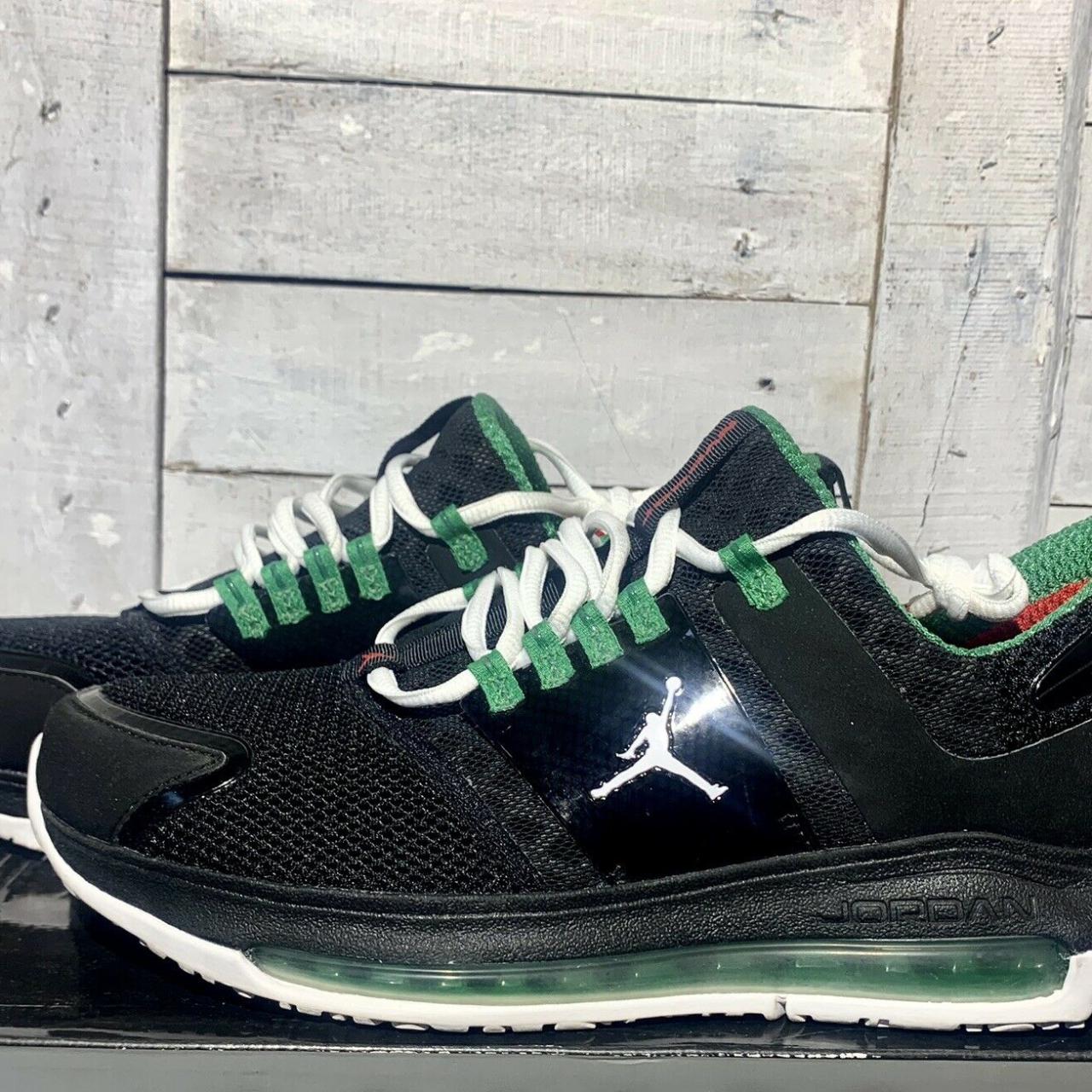 jordan alpha trunner black