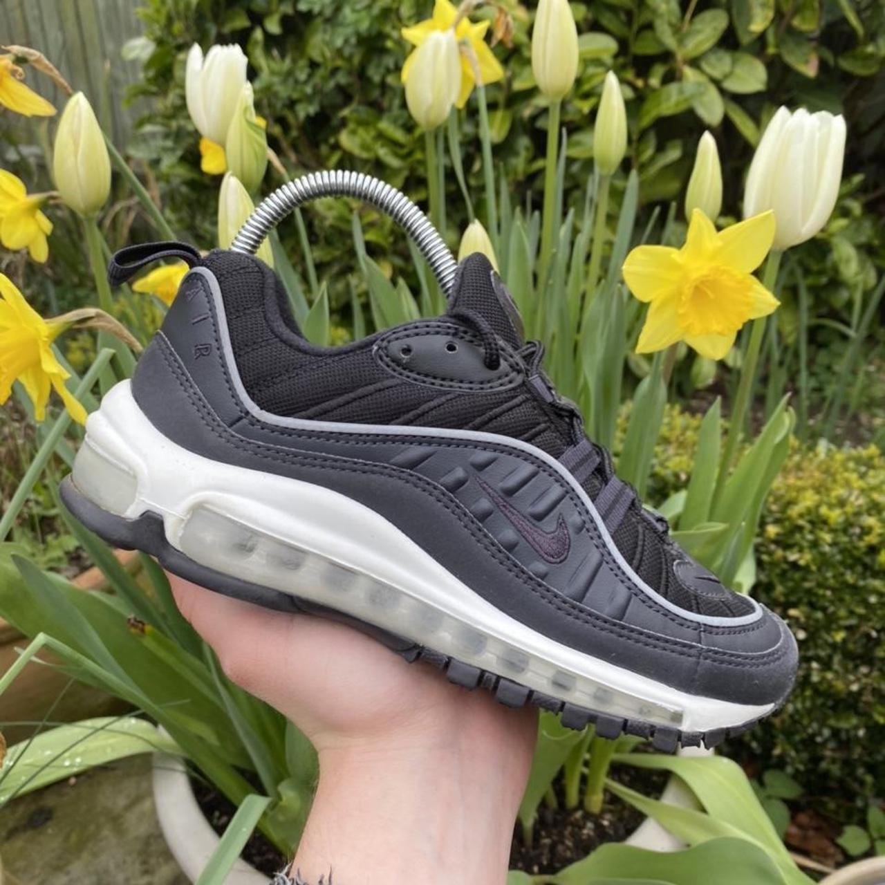 womens nike 98 trainers