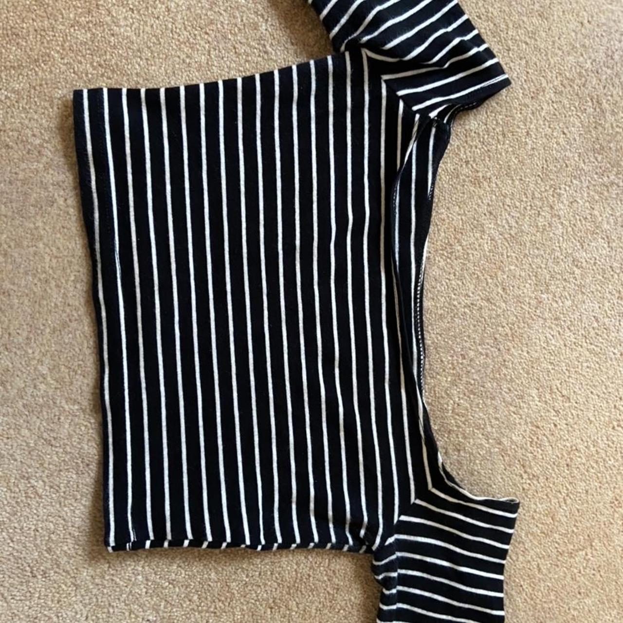 Authentic American apparel cropped sleeve tight... - Depop