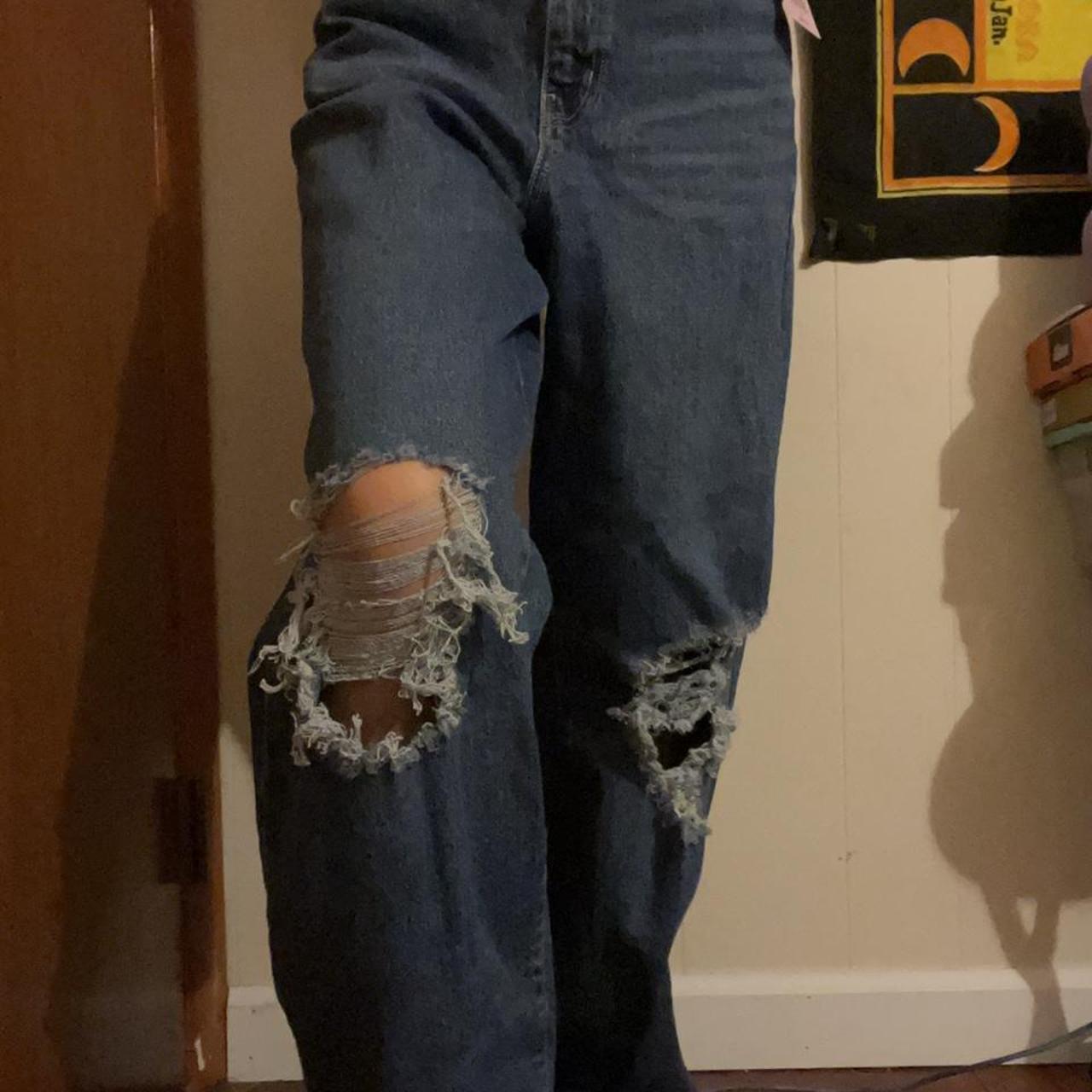 ripped baggy pants