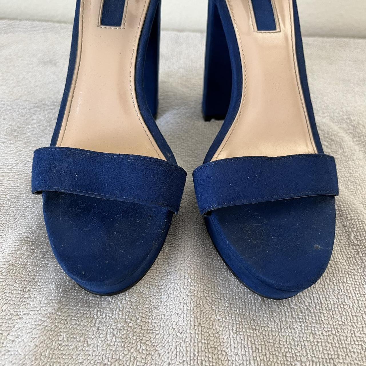 BEAUTIFUL ROYAL BLUE CHUNKY HEELS 🌼Shipping:... - Depop