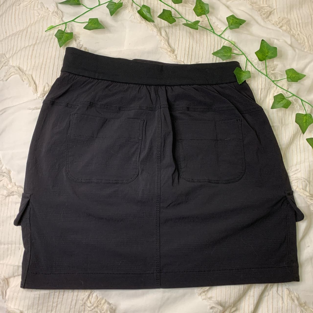 Athleta black sporty skirt >size 0 or XS/S >new... - Depop