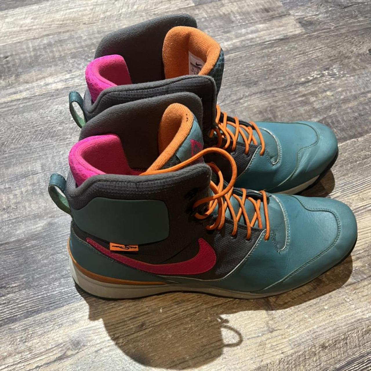 acg pink boots