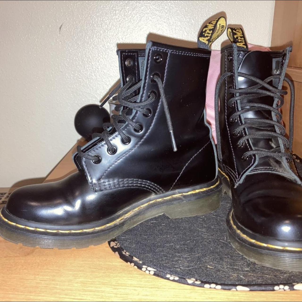buying doc martens size