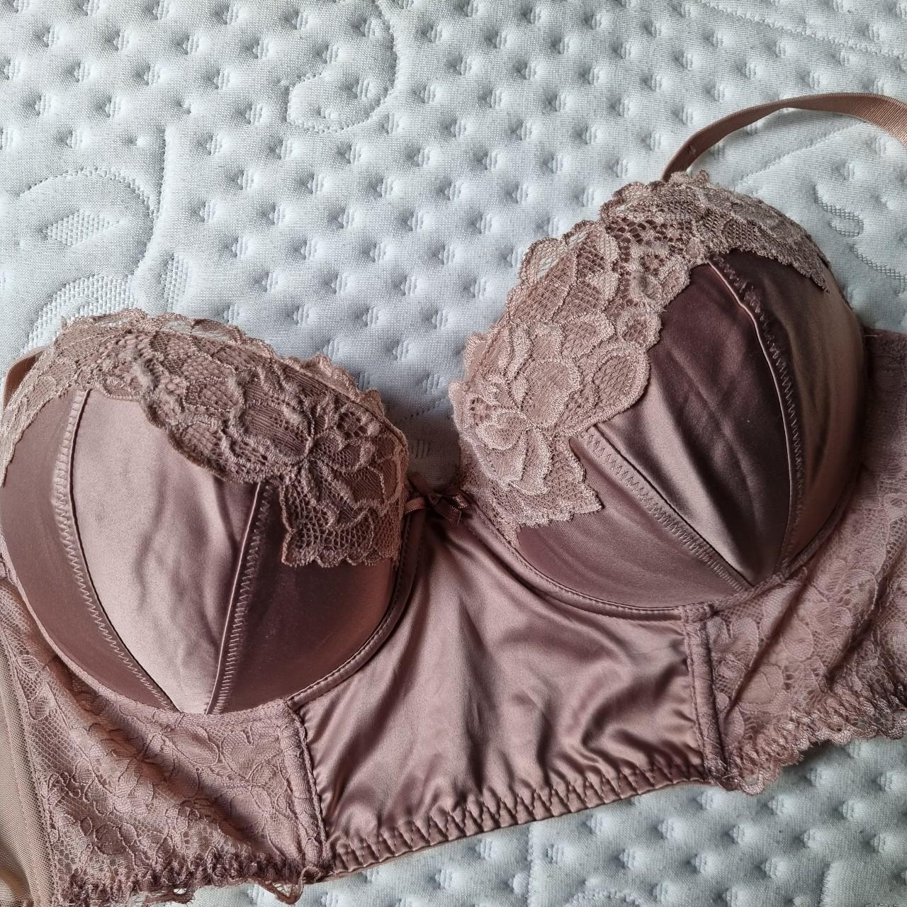 New Look bra in dusty pink. Size 36D. - Depop