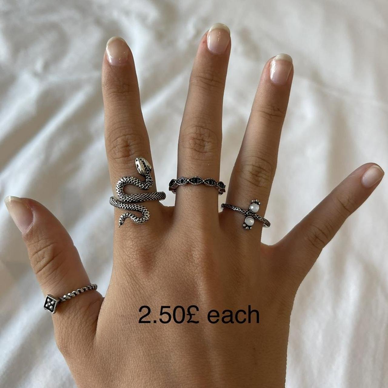 Rings!! DO NOT PURCHASE THIS LISTING VIEWING ONLY.... Depop